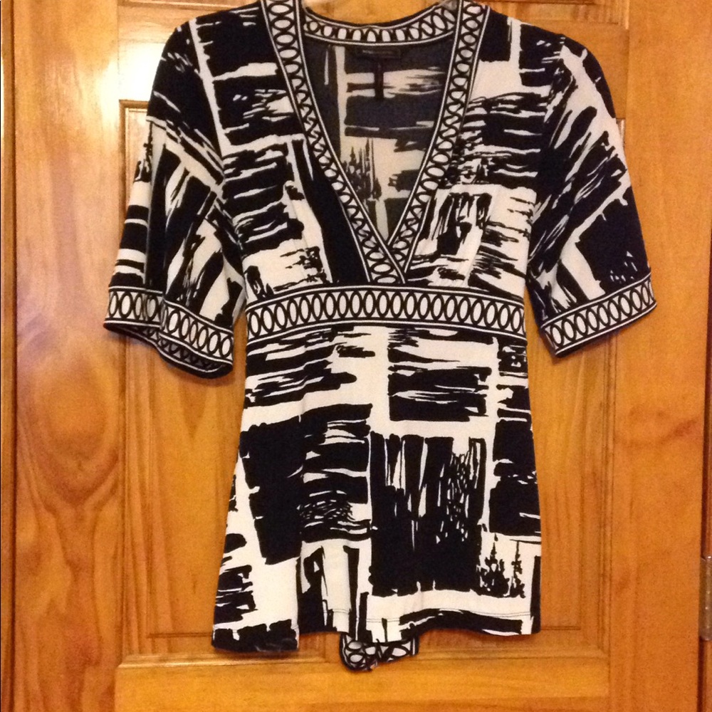 New BCBG blouse